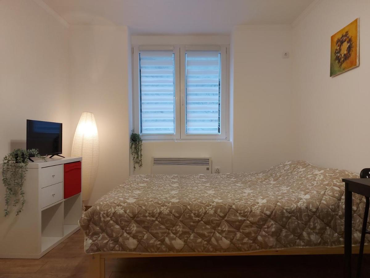 Lotta Apartment Белград Экстерьер фото